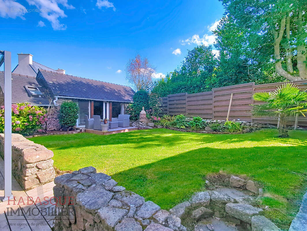 Maison à PLOUDANIEL