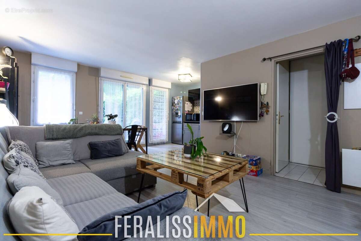 Appartement à COURDIMANCHE