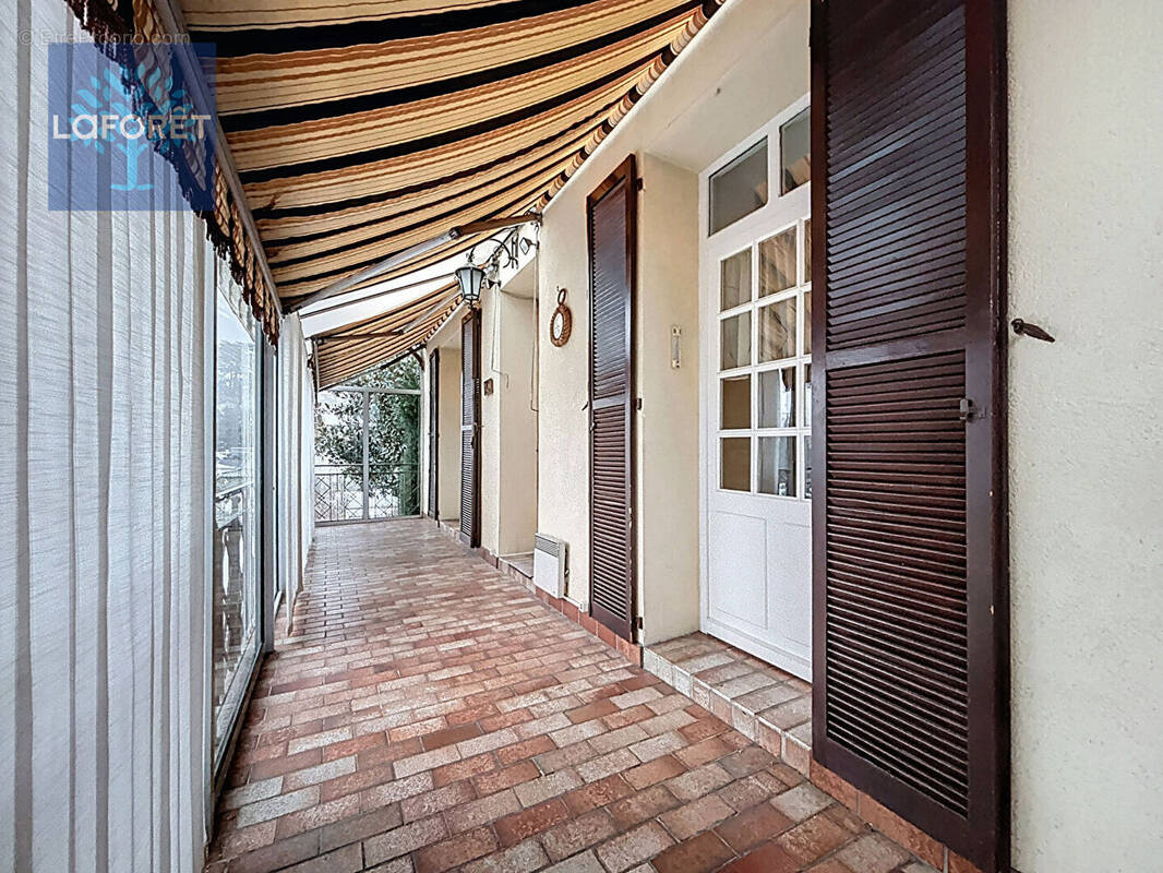Maison à GRIGNY