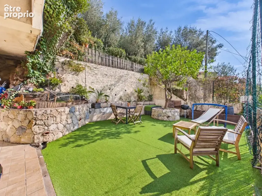 Appartement à MENTON