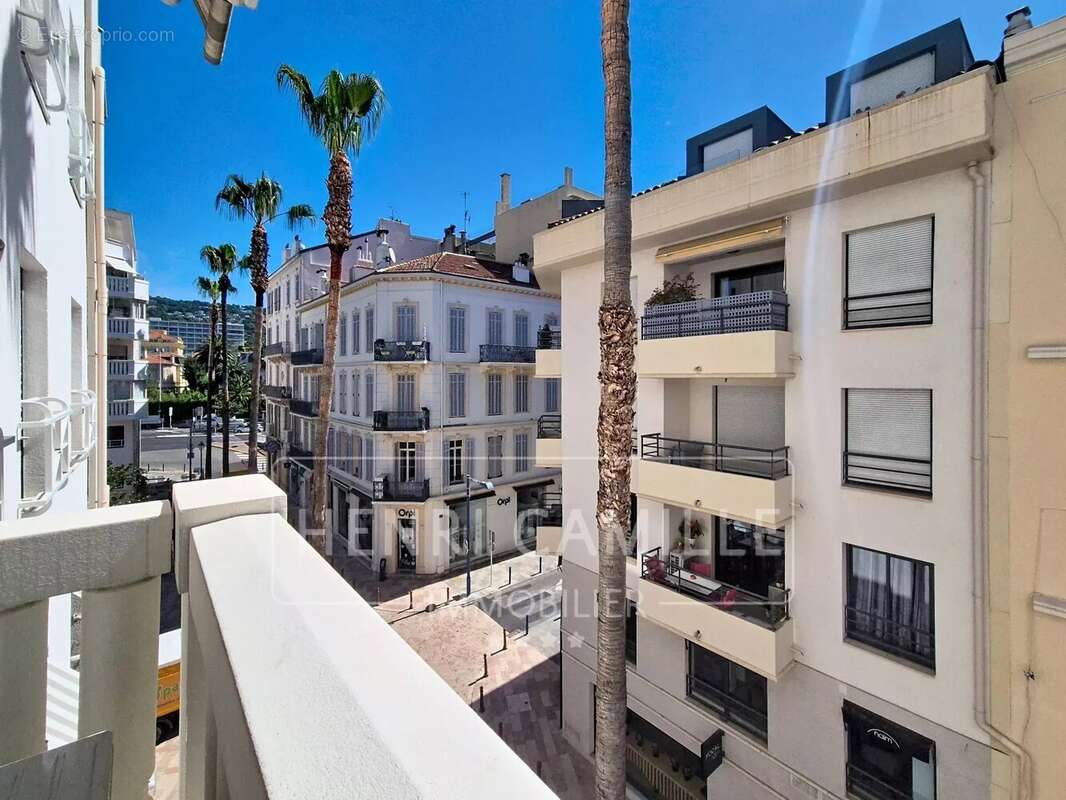 Appartement à CANNES