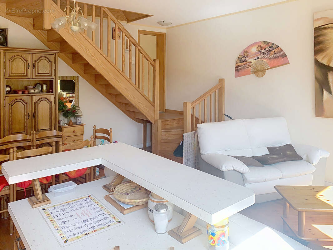 Appartement à SAINT-ETIENNE