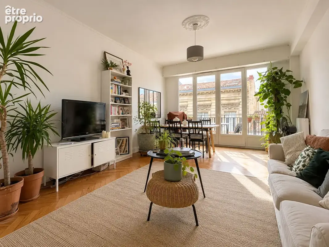 Appartement à BORDEAUX