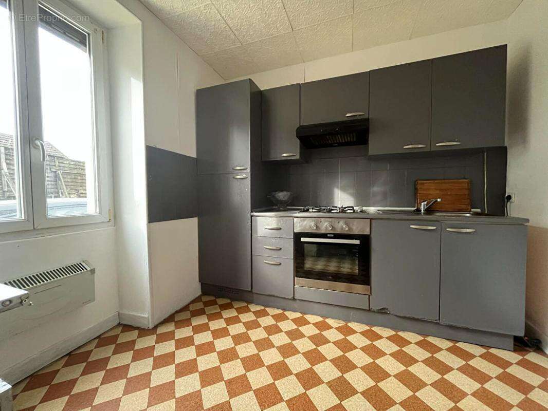 Maison à BAZOCHES-LES-GALLERANDES