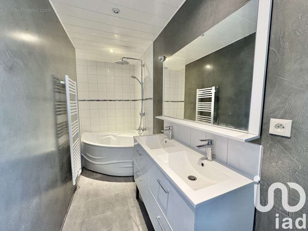 Photo 8 - Appartement à LA FERTE-SOUS-JOUARRE