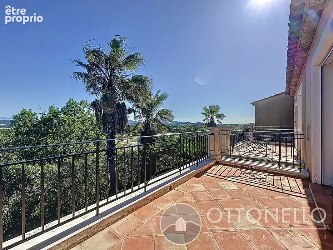 Maison Roquebrune sur Argens 3 pièces 75,14 m2 avec garage, terrasse et jardin - photo 12
