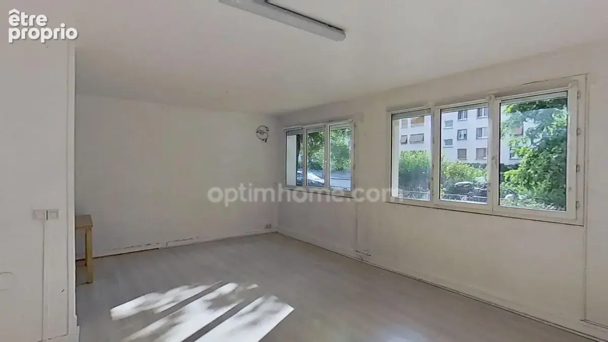 MAISONS-ALFORT Centre – Appartement de 67 m² avec 2 ou 3 chambres, parking et cave - à 10 minutes du RER D - photo 2