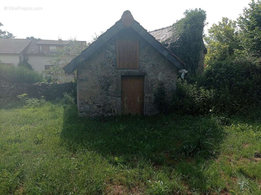 Maison à SAINT-BRISSON