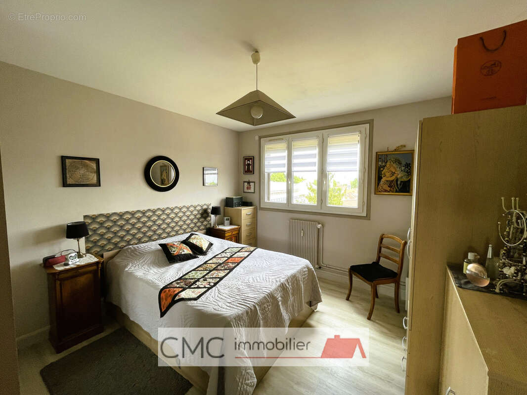 Appartement 81 m² à Luisant  - photo 9