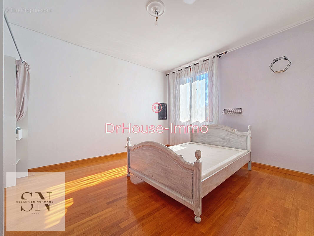 Maison à LA SAUVETAT-SUR-LEDE