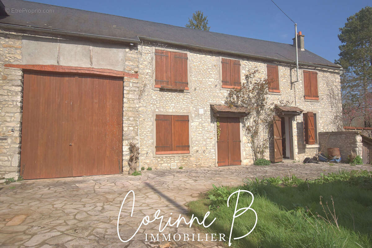Maison à MALESHERBES