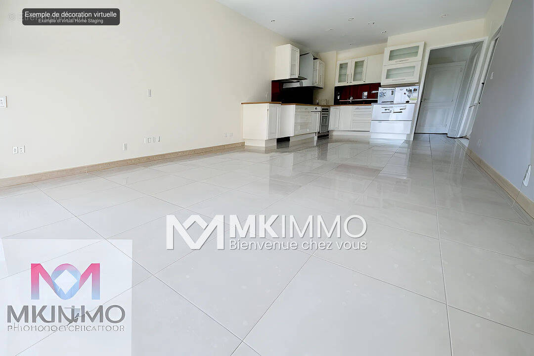 Appartement à SAINT-LAURENT-DU-VAR