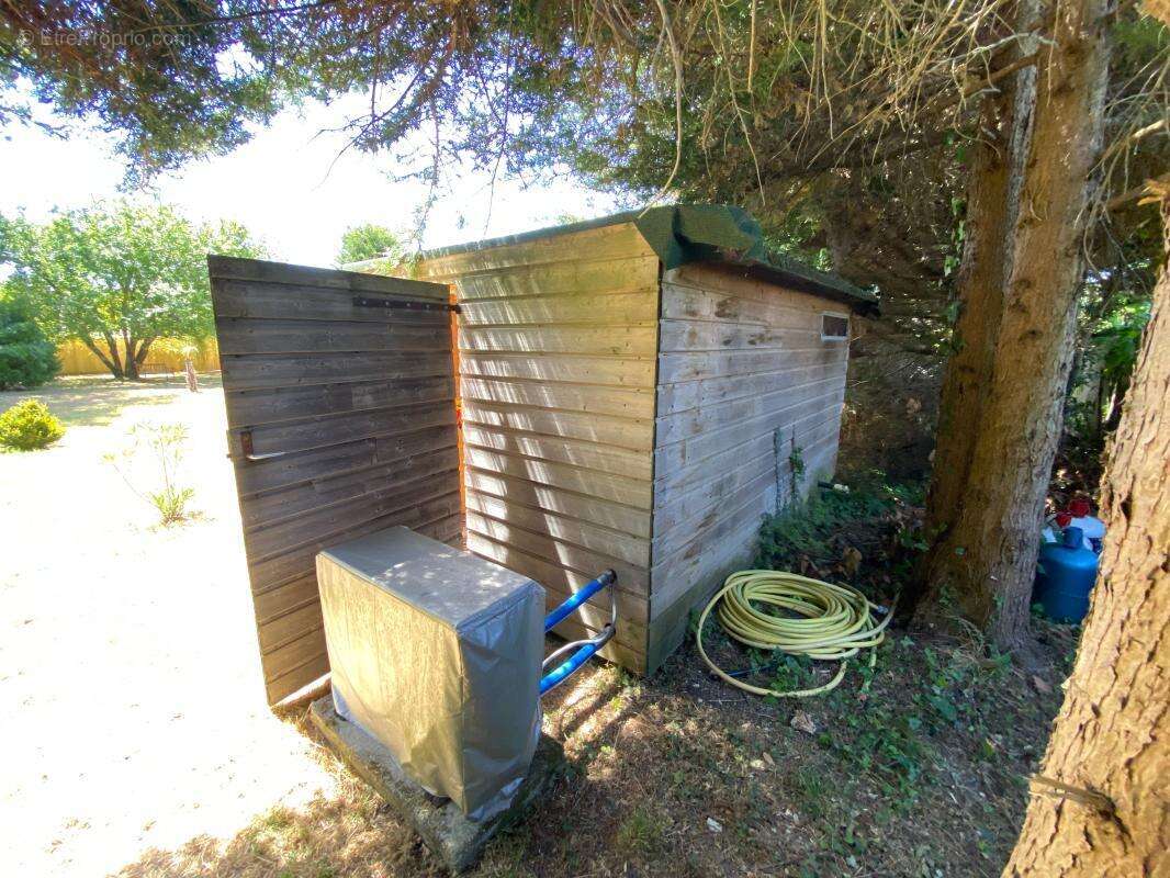 Villa COUP DE COEUR de 2015 de 130 m² avec Piscine couloir de 13x3 sur 2281 m² de Terrain divisible - photo 44