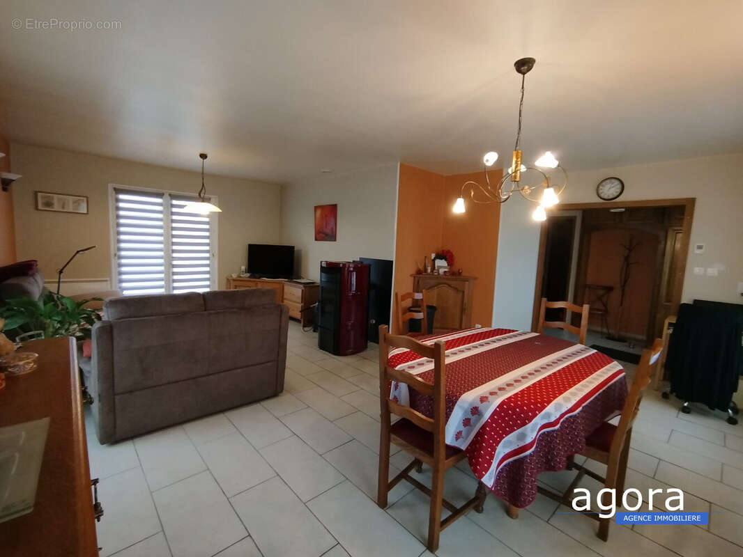 Maison à MANCIEULLES