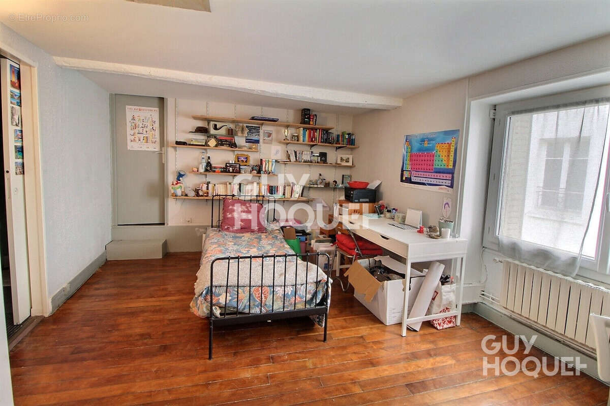 Appartement à CHAVILLE