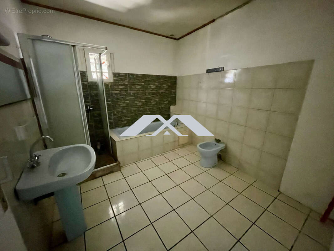 Maison à LE TAMPON
