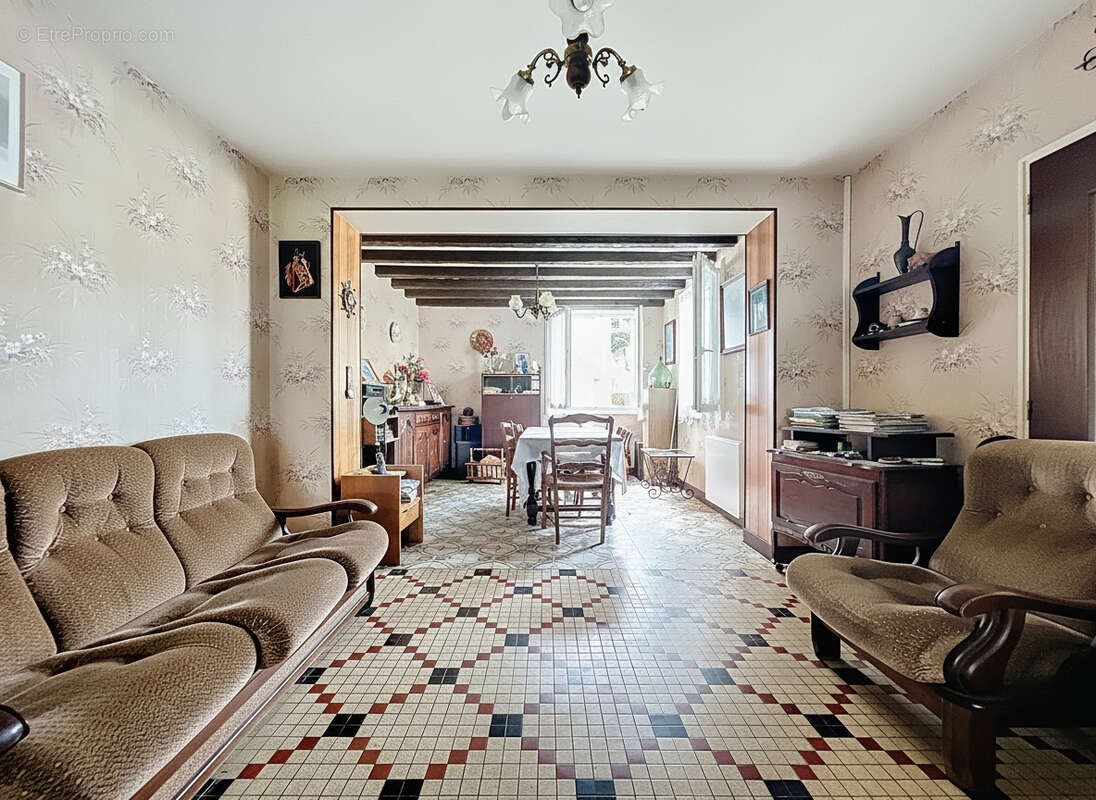 Maison à SAINTE-VERGE