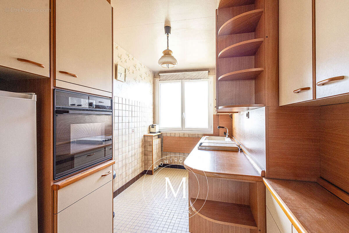 Appartement à MONTROUGE