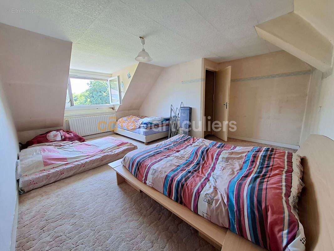 Maison en Pierres  à rénover - Fort potentiel La Colombe 4 pièce(s) 80 m2 - photo 8
