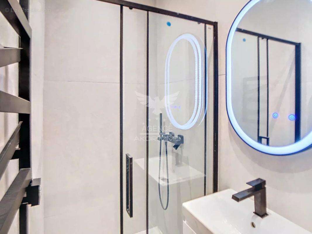 Appartement à VILLEFRANCHE-SUR-MER