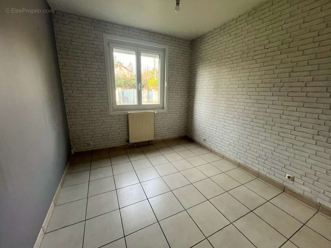 Maison à MORANCE
