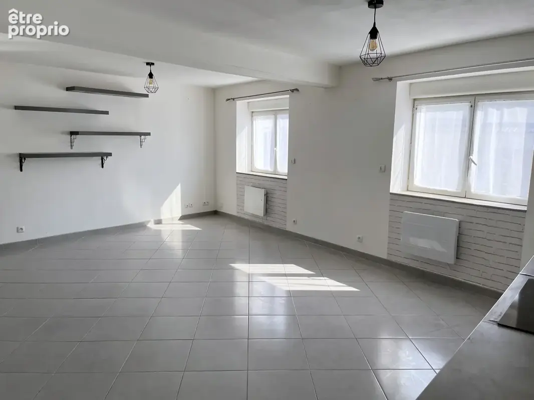  Maison de village en DUPLEX avec terrasse à Broué - photo 2