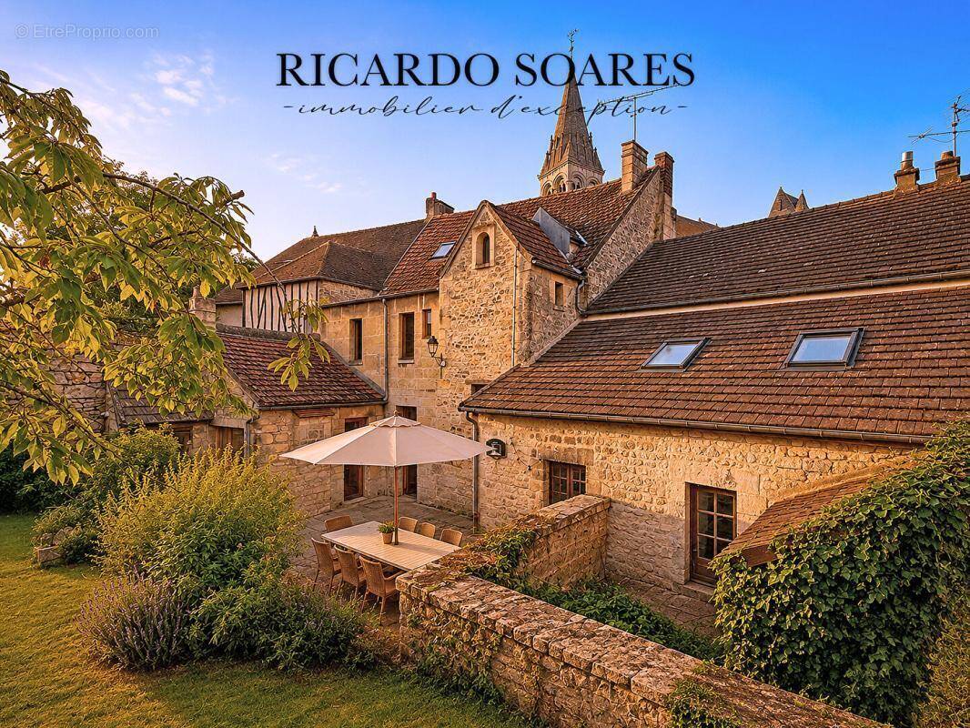 Maison à SAINT-LEU-D'ESSERENT