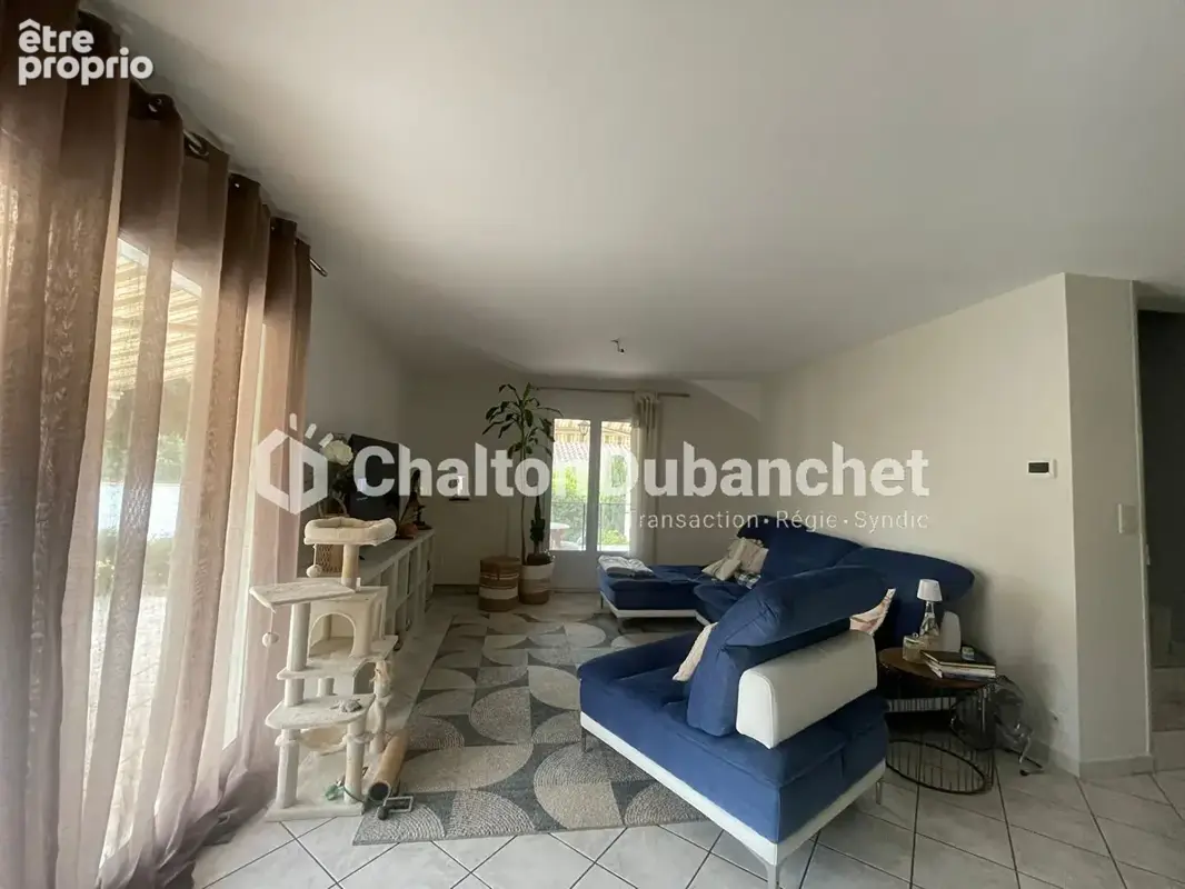 Maison 4 pièces 109 m² à vendre à Feurs (42110) - photo 6