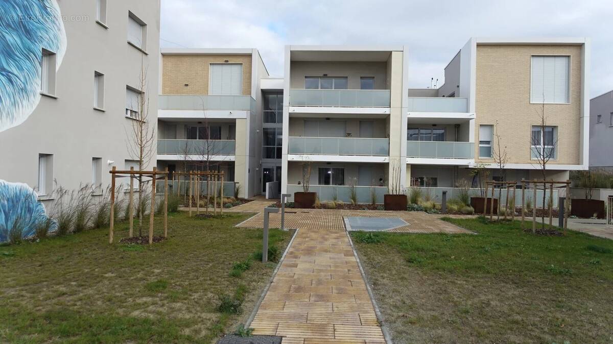 Appartement à AUZEVILLE-TOLOSANE