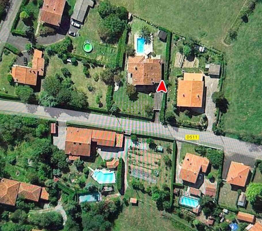 Maison 200 m² à Saint-Palais  - photo 2