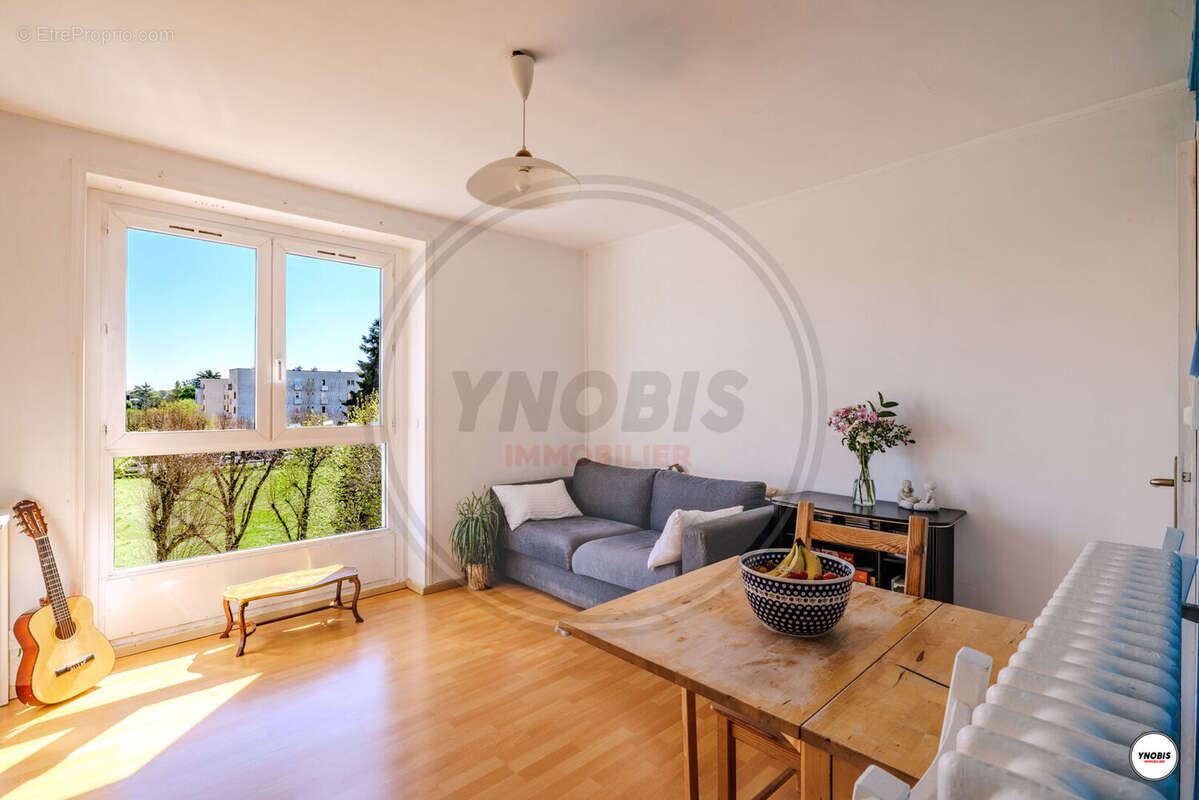 Appartement à VERNOUILLET