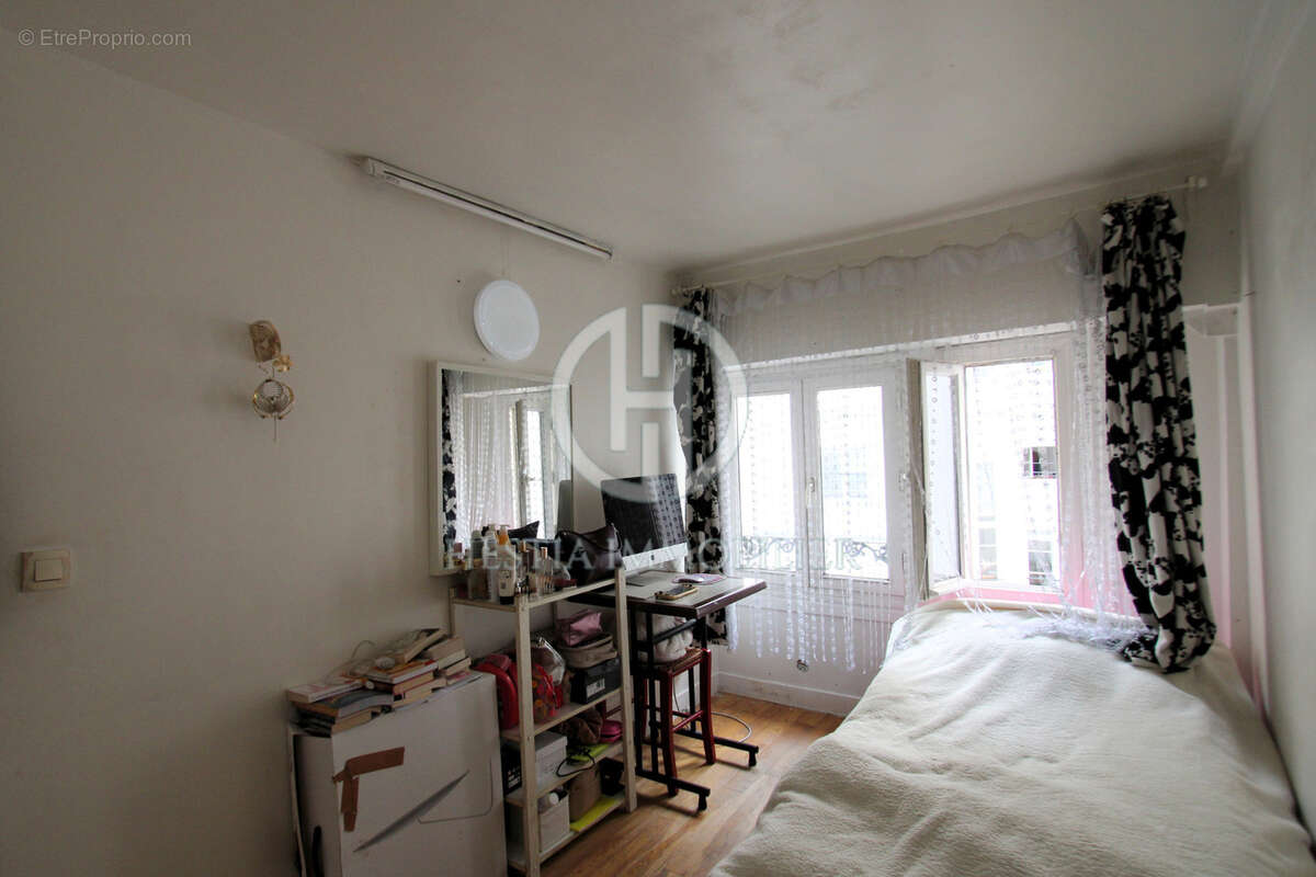 Appartement à PARIS-9E