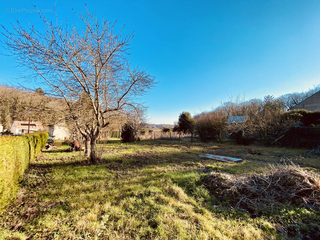 Terrain à MONTOIRE-SUR-LE-LOIR