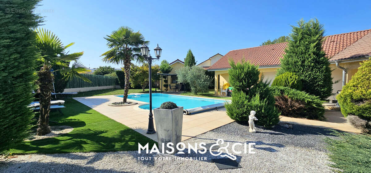 Maison Lagnieu 7 pièce(s) 180 m2 - photo 4