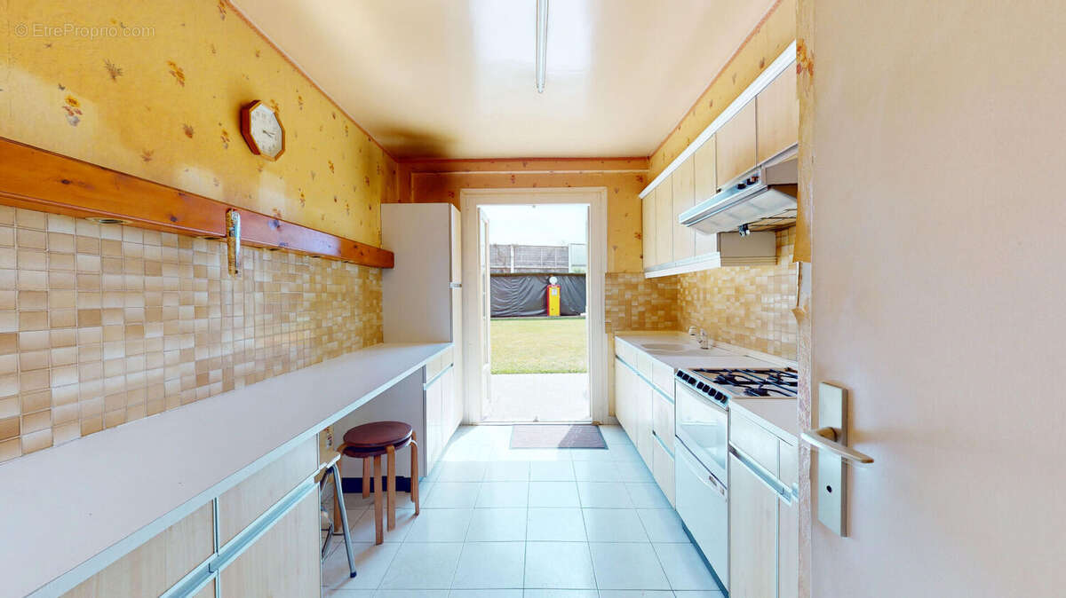 Maison Bois d'Arcy 6 pièces 160 m2 - 671 m² de terrain - photo 5