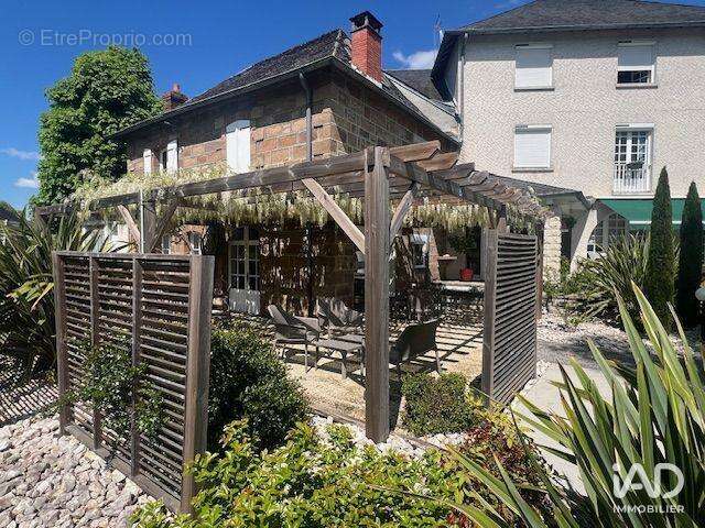 Photo 8 - Commerce à SAINT-VIANCE