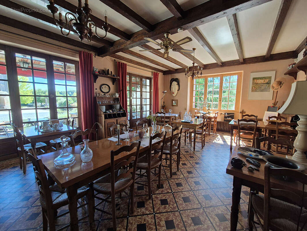 Appartement à SAINT-CIRGUES-LA-LOUTRE