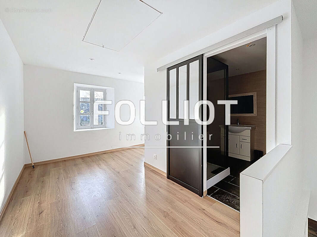 Maison à SAINT-SAUVEUR-LA-POMMERAYE