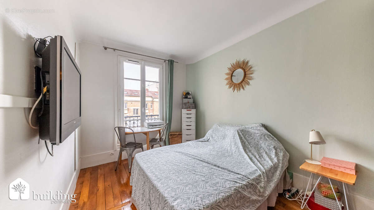 Appartement à LEVALLOIS-PERRET