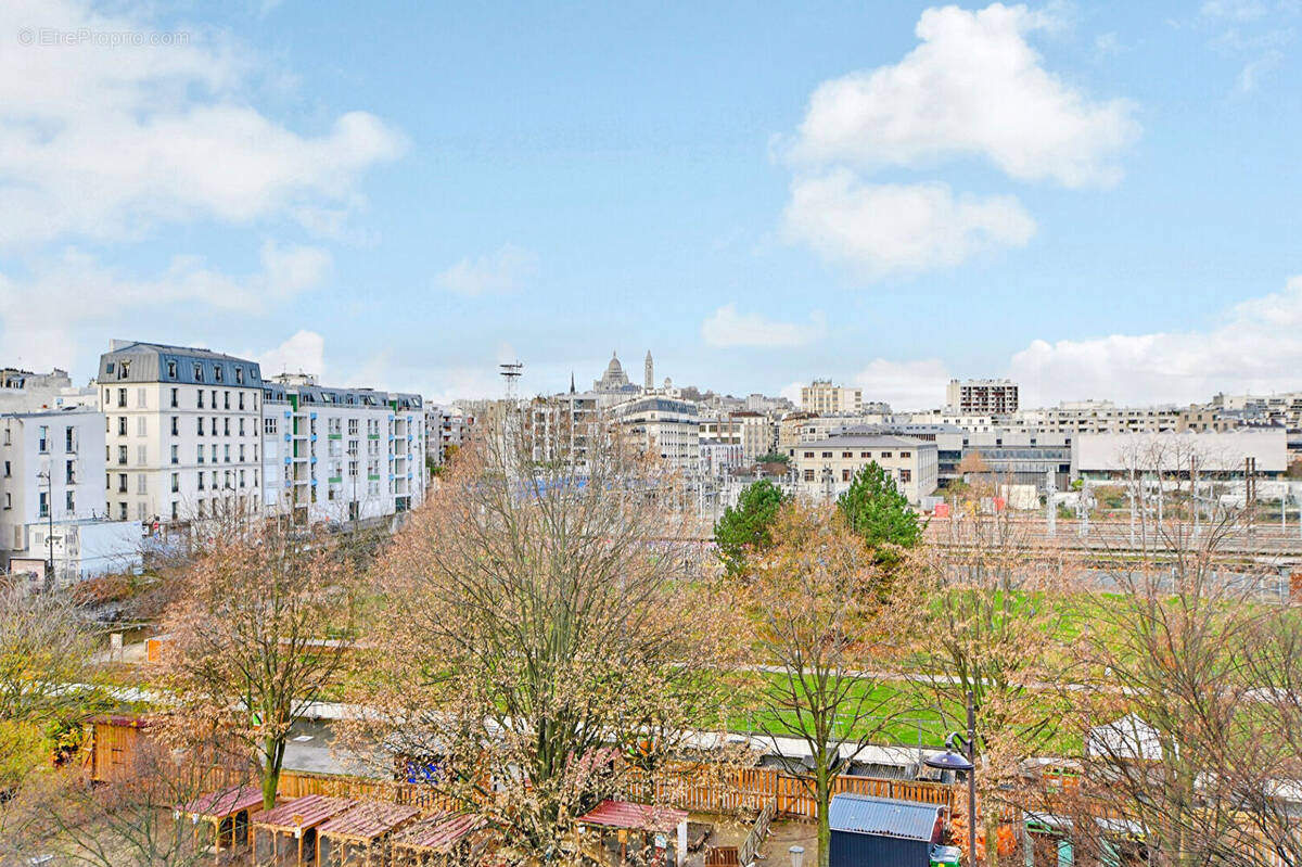 Appartement à PARIS-19E