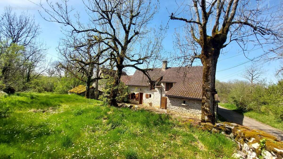 Maison à SAILLAC