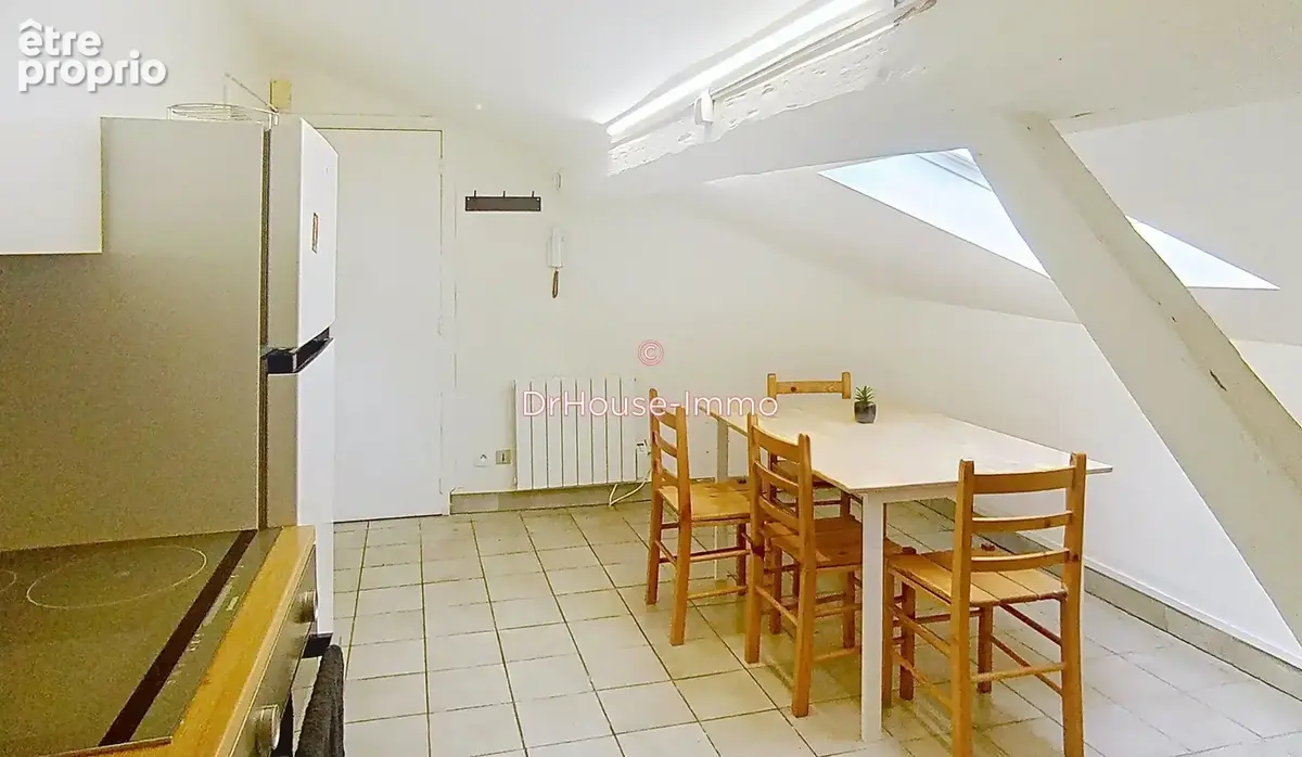 Appartement 24 m² à Saint-Etienne  - photo 2