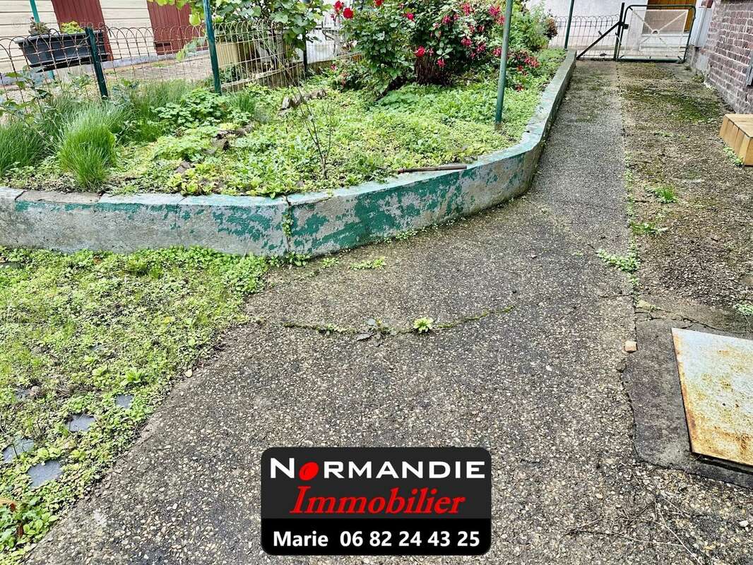 Maison à LILLEBONNE