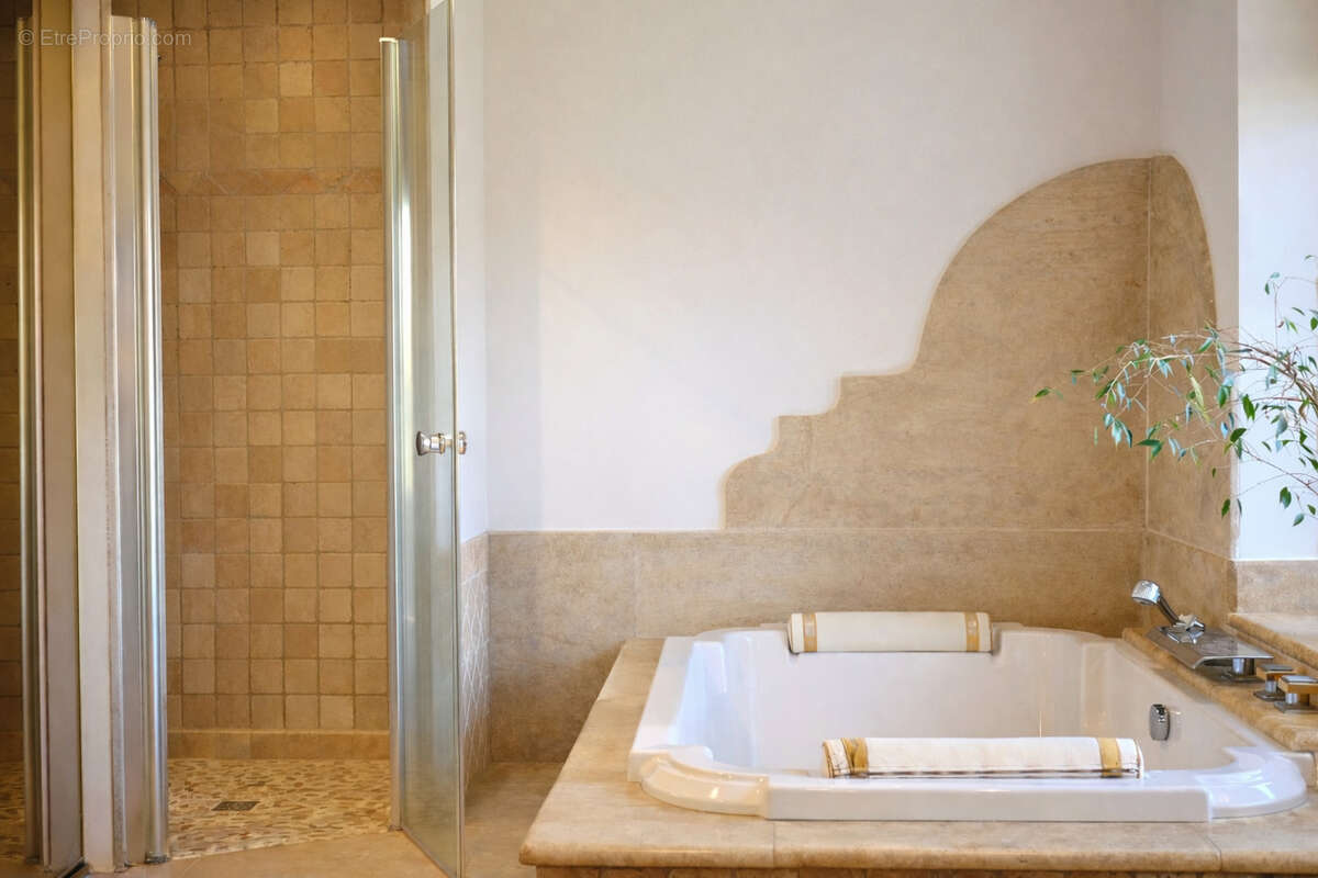 Maison à LADERN-SUR-LAUQUET