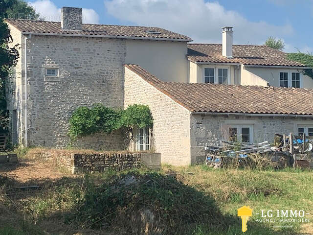 Maison à SAINT-CIERS-DU-TAILLON