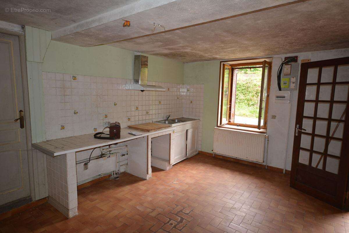 Maison à rénover à la campagne - photo 16