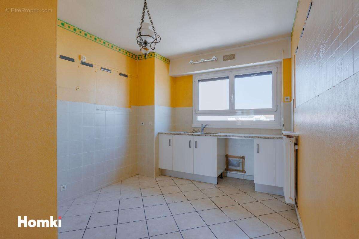 Appartement à LYON-3E