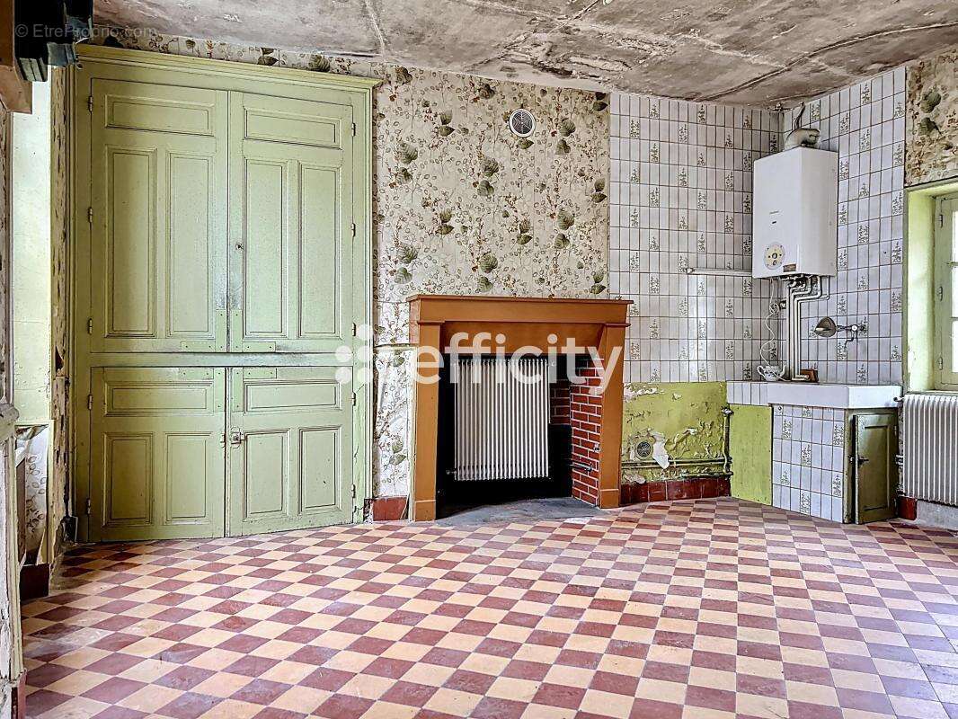 Maison à HUISSEAU-SUR-COSSON