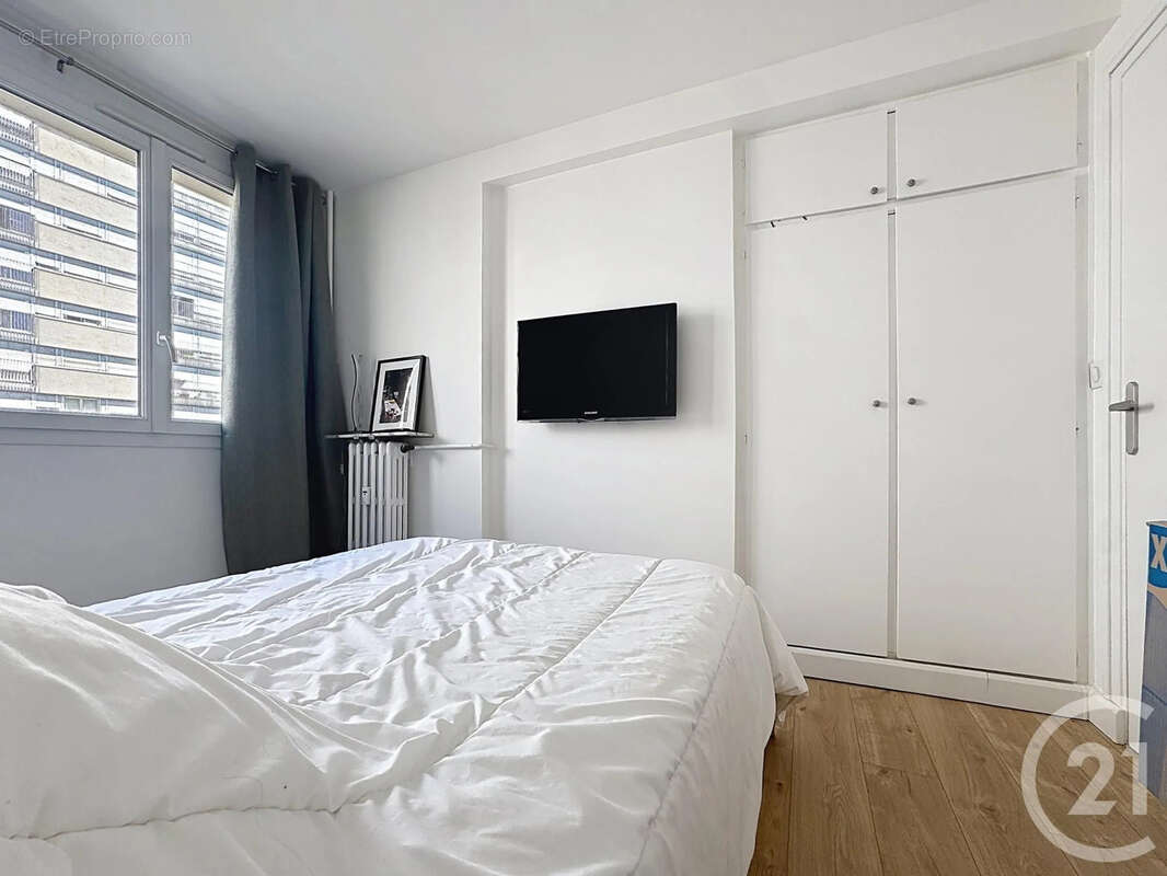 Appartement à PARIS-20E