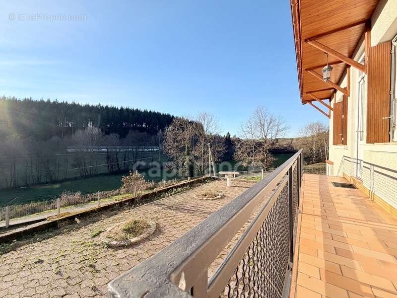 Maison à LA TUILIERE